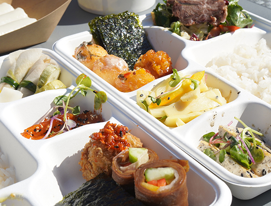 백반 페스타의 음식을 가까이에서 찍은 사진